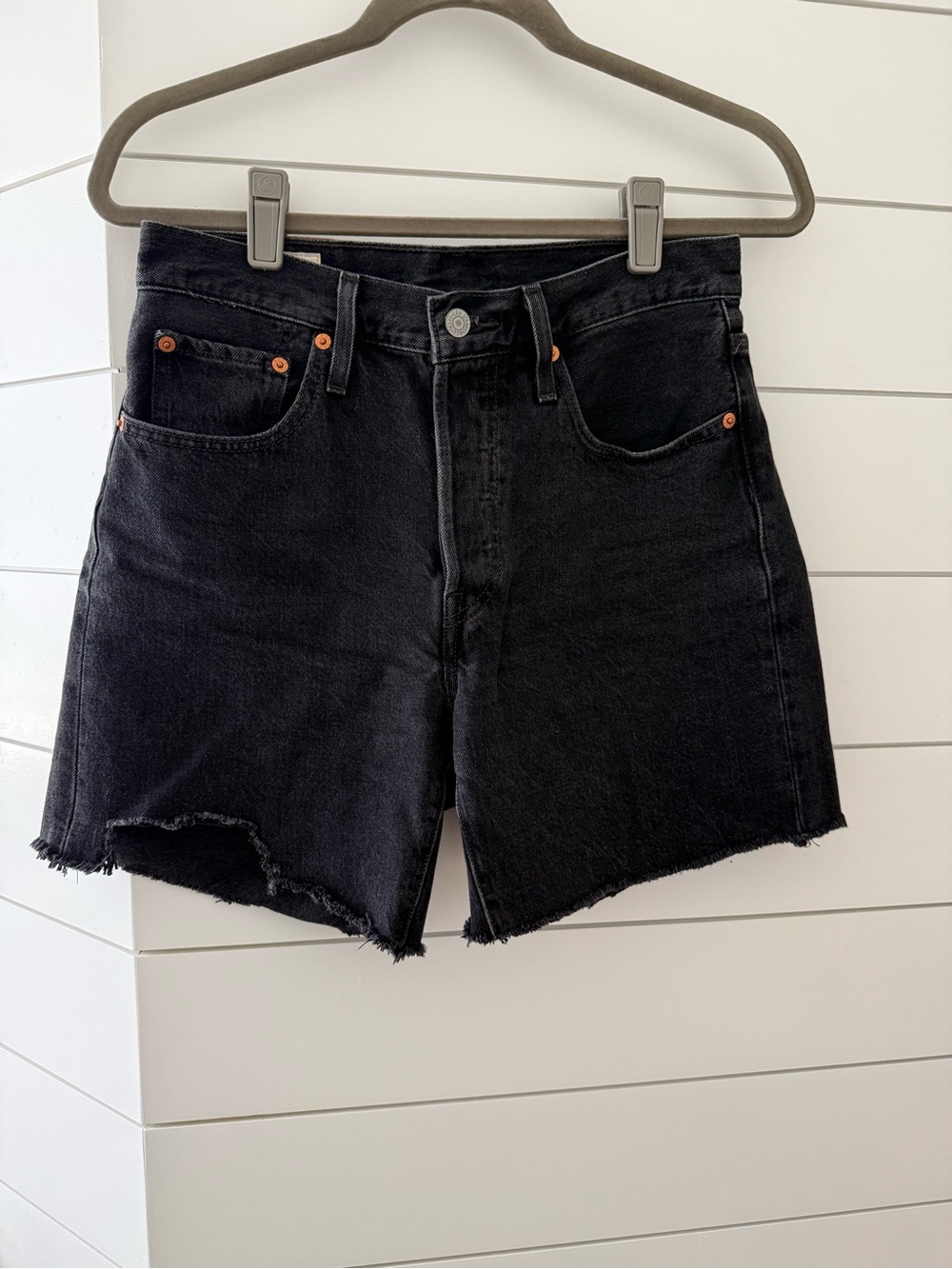 Levi's Black High-Rise Raw-Hem Denim Shorts